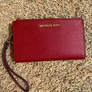 Michael Kors wristlet